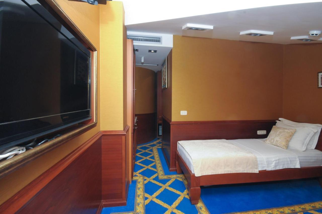 Luxury Sea Residence By Kristina Tivat Bilik gambar